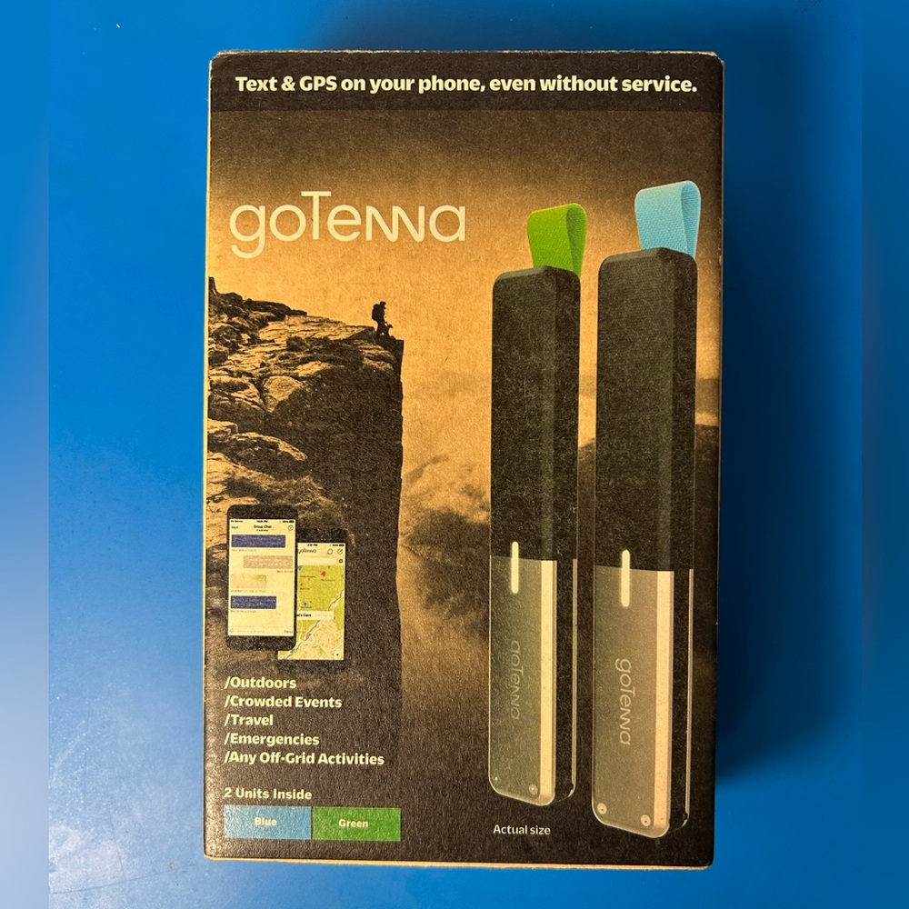 goTenna Off Grid SMS Text Antenna Devices Green And Blue Set of 2 - Brand New.
